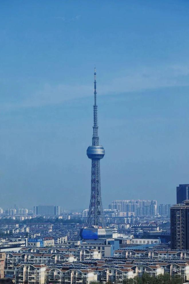 泰州电视塔下的温馨日常纪事