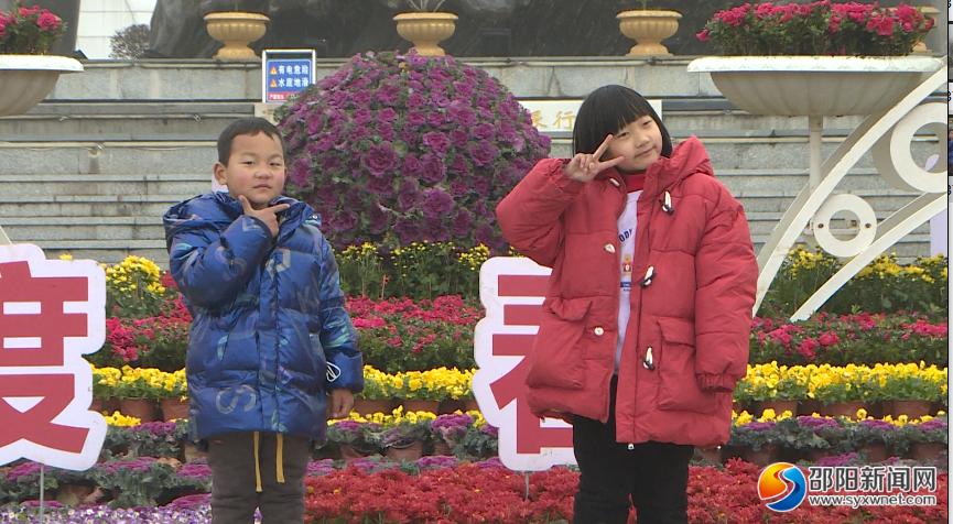 隆回高铁站最新动态，自然美景之旅的启程地