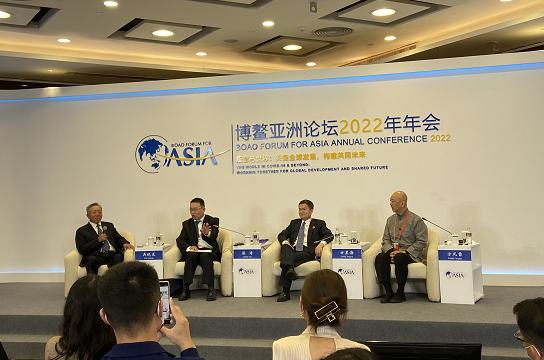 保监会最新保险政策下的自然探索之旅，寻找内心的平和与美景