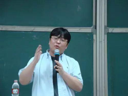 公司起名最新步骤指南，从构思到决定，轻松完成企业命名！